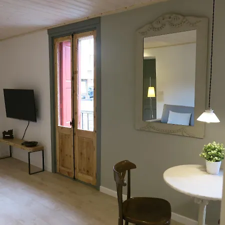 Encantador I Acollidor Loft A Appartamento Osséja